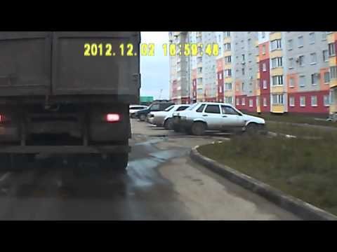 Jak obslugiwac nielegalne parkowanie w Rosji.
