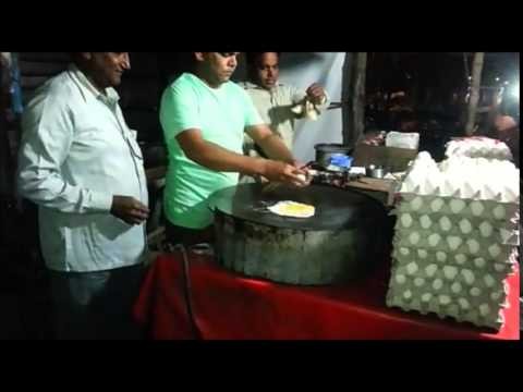 Indyjska jajecznica z niespodzianka