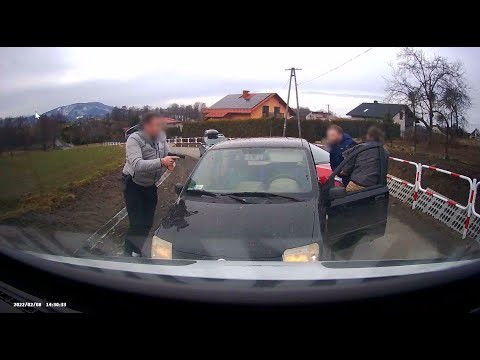 Zatrzymanie zlodzieja samochodowego w Czancu