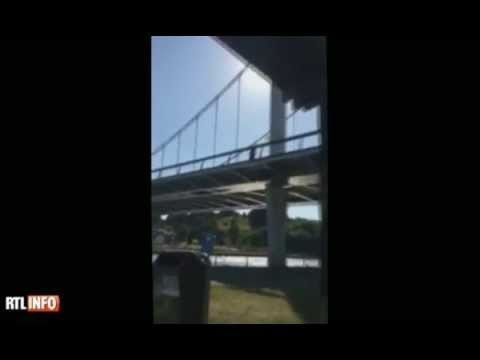 Dwojka belgijskich nastolatkow zrzuca kolege z mostu