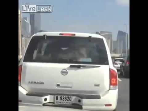 Dubai traffic 