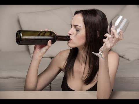 Polskie kobiety pija coraz wiecej 