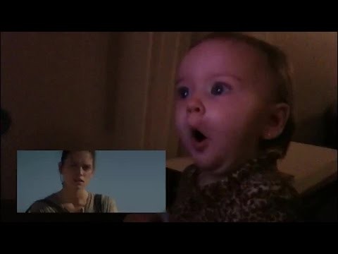 Reakcja dziecka w trailerze filmu