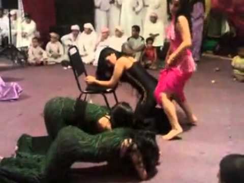 Arabic Dance at a wedding!
