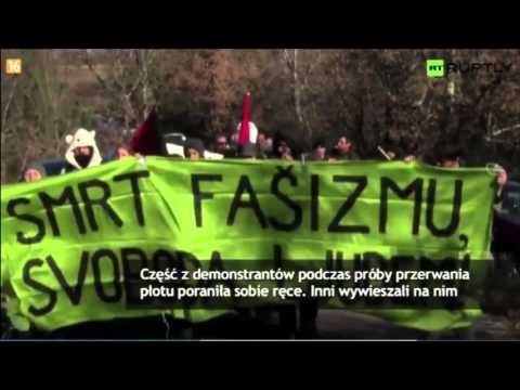 Krwawy protest zwolennikow przyjmowania imigrantow