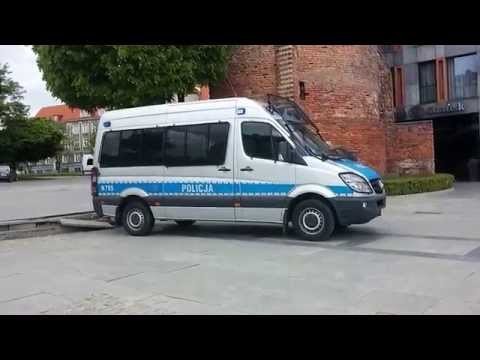  Gdanska Policja przed Hiltonem "w akcji"! 