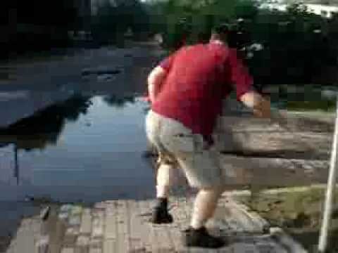 Fat kid parkour fail