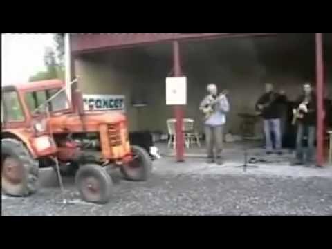 Muzykalny traktor