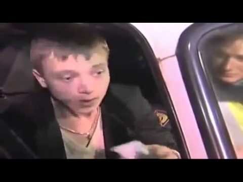 Rosyjska policja zatrzymuje nacpanego kierowce ...