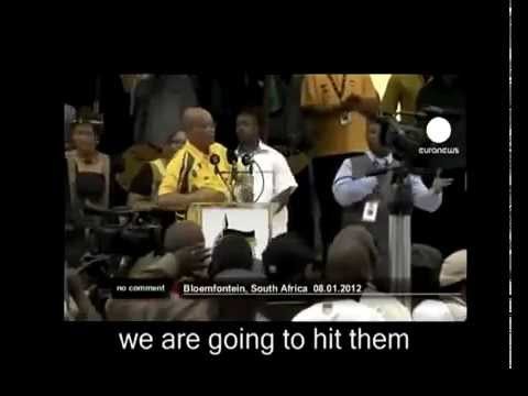 Prezydent RPA i politycy spiewaja, zabijaj bialych