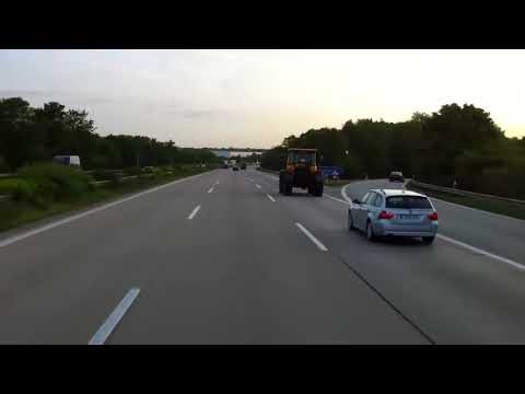 Traktor vs BMW