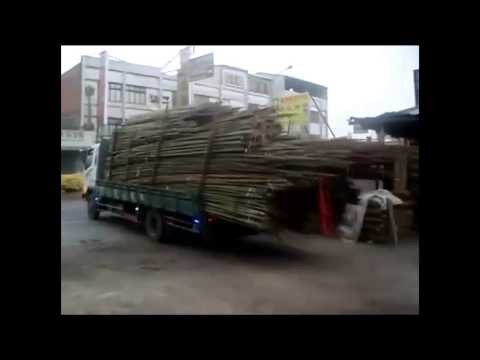 Rozladunek Bambusa