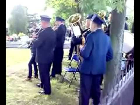 Marsz pogrzebowy wykonany przez orkiestre