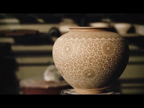 Wideo pokazuje koreanskich wirtuozow garncarstwa