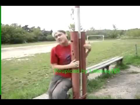 Chyba trafilam na mroczna strone Youtube. 