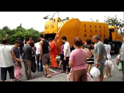 Zbiorka smieci na Tajwanie