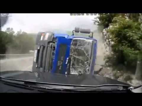 New Car Crash COMPILATION April 2013