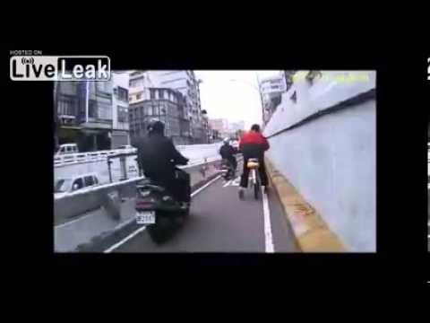 Drunken Cyclist Cops a Faceplant 